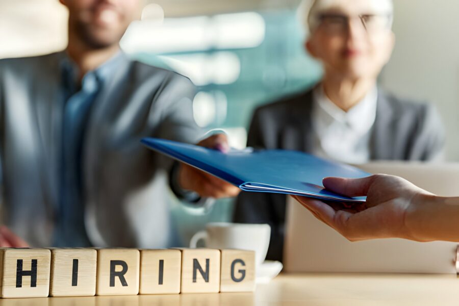 We’re Hiring: Experienced Divorce/Family Law Attorney
