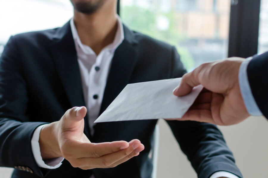 Do Year-End Bonuses, Gifts, Or Crypto Affect Support Or Equitable Distribution In NYC?
